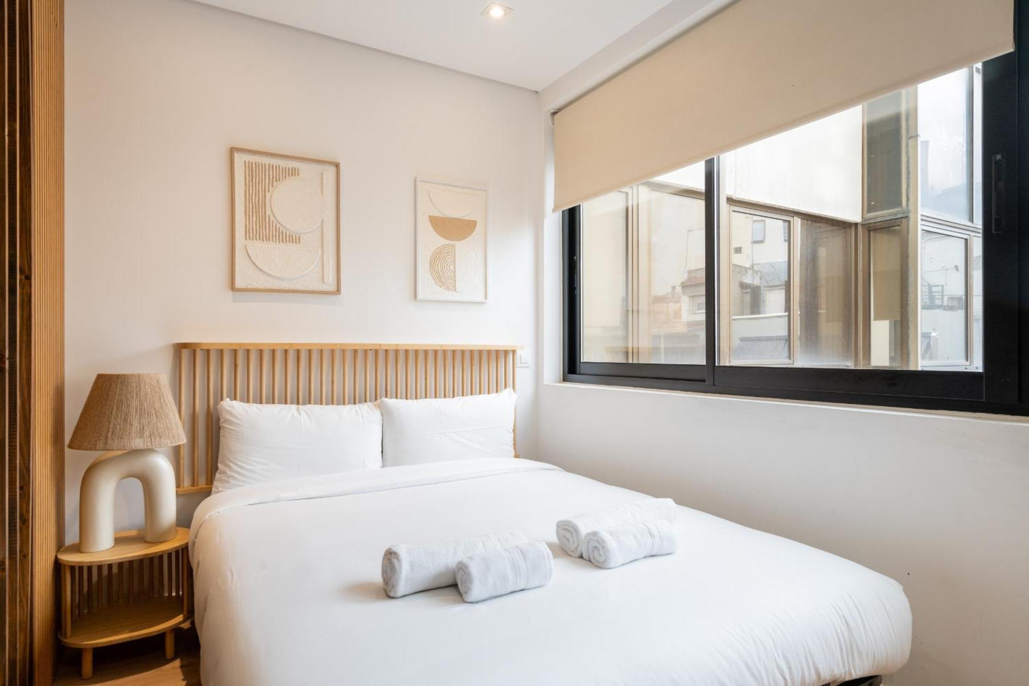 Apartamento Reformado Para 6 Personas En Plena Gran Via Alquiler Temporal Мадрид Екстериор снимка