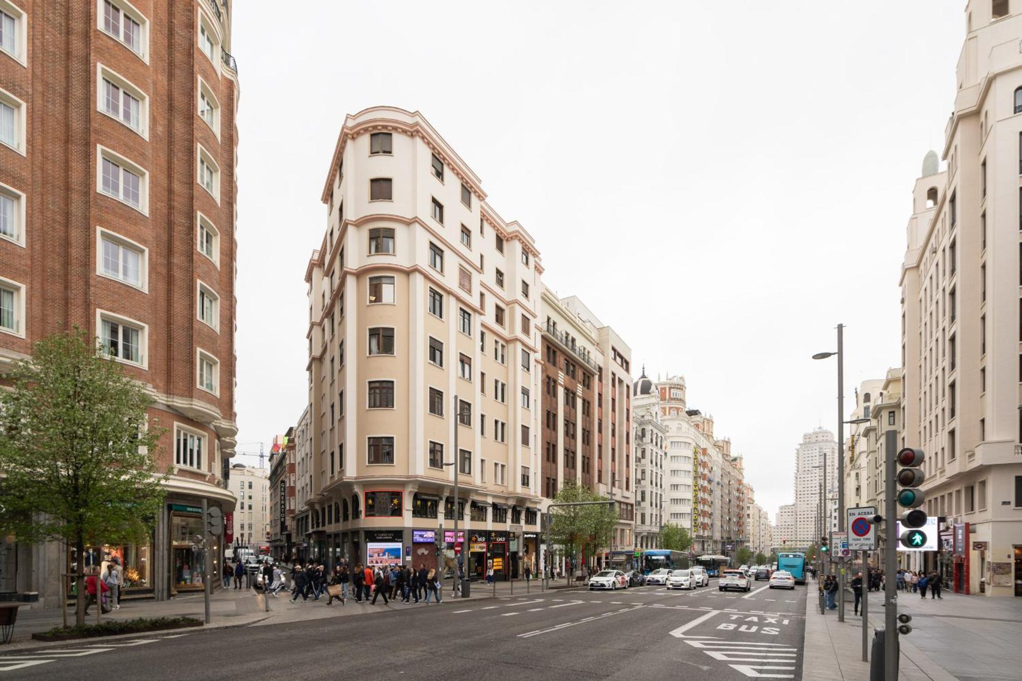 Apartamento Reformado Para 6 Personas En Plena Gran Via Alquiler Temporal Мадрид Екстериор снимка
