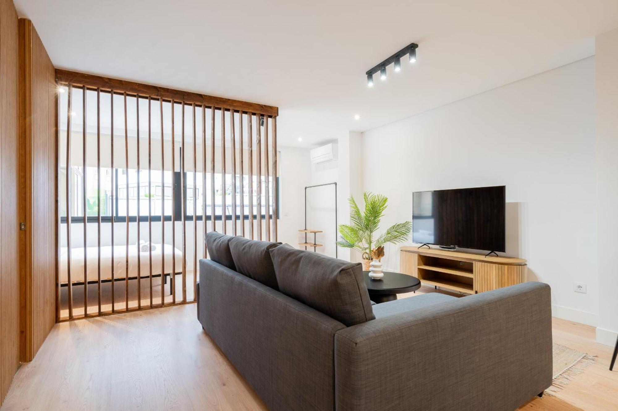 Apartamento Reformado Para 6 Personas En Plena Gran Via Alquiler Temporal Мадрид Екстериор снимка