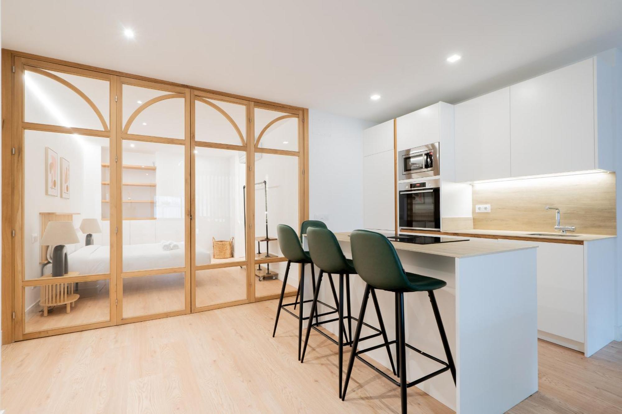 Apartamento Reformado Para 6 Personas En Plena Gran Via Alquiler Temporal Мадрид Екстериор снимка